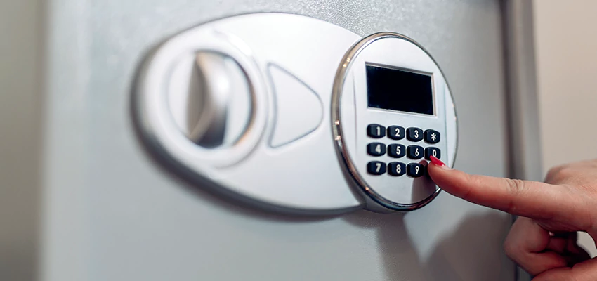 Jewelry Safe Cracking in Monterey Park, California