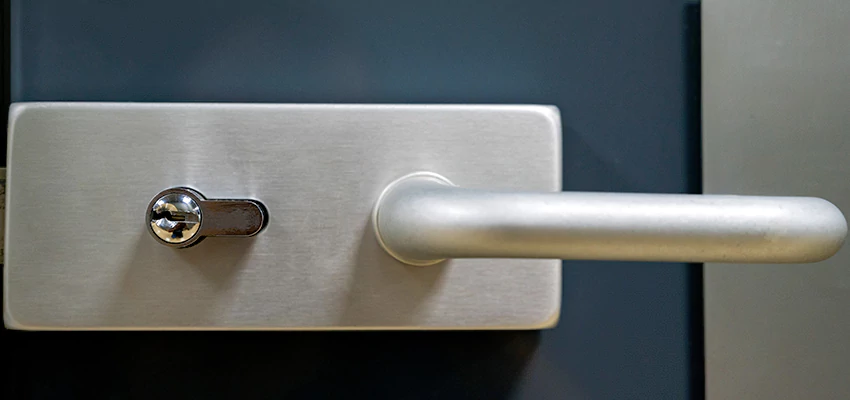 Change Patio Door Locks in Monterey Park, California